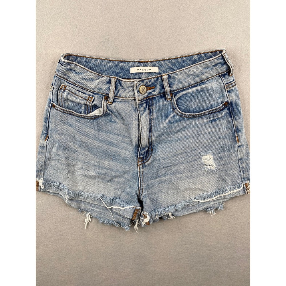 PacSun Mom Short Light Wash Distressed Denim High Waisted Frayed Hem Size 26